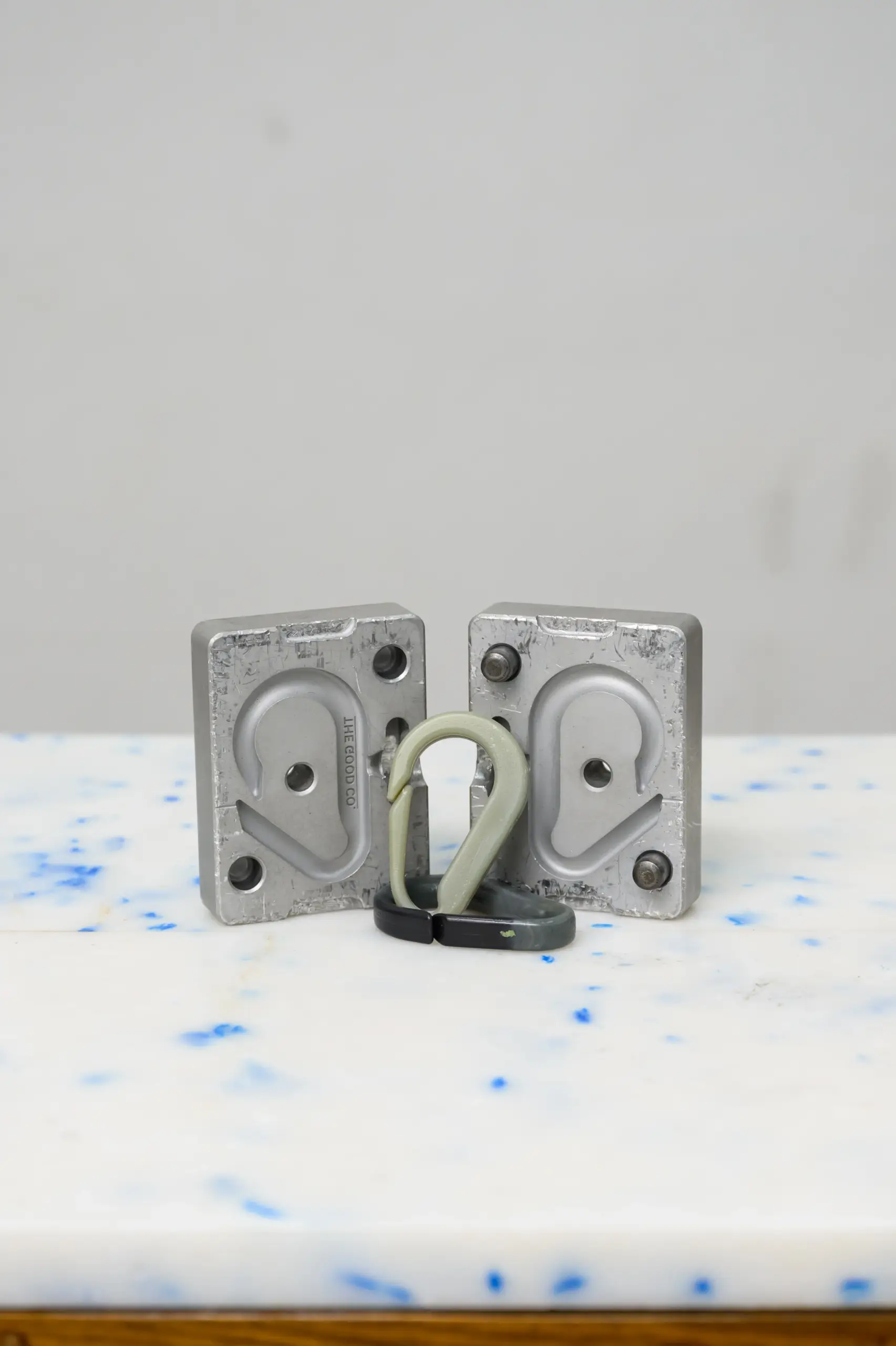 Carabiner